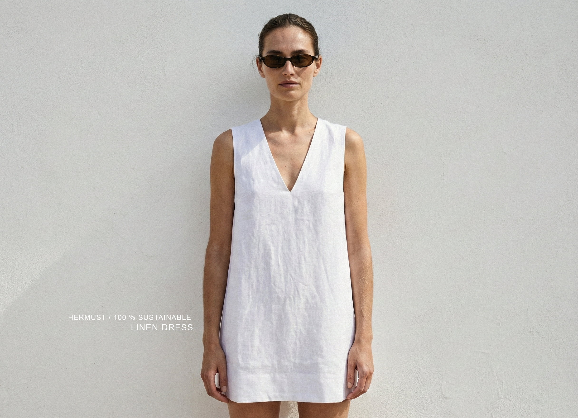 Robe midi en lin à col en V