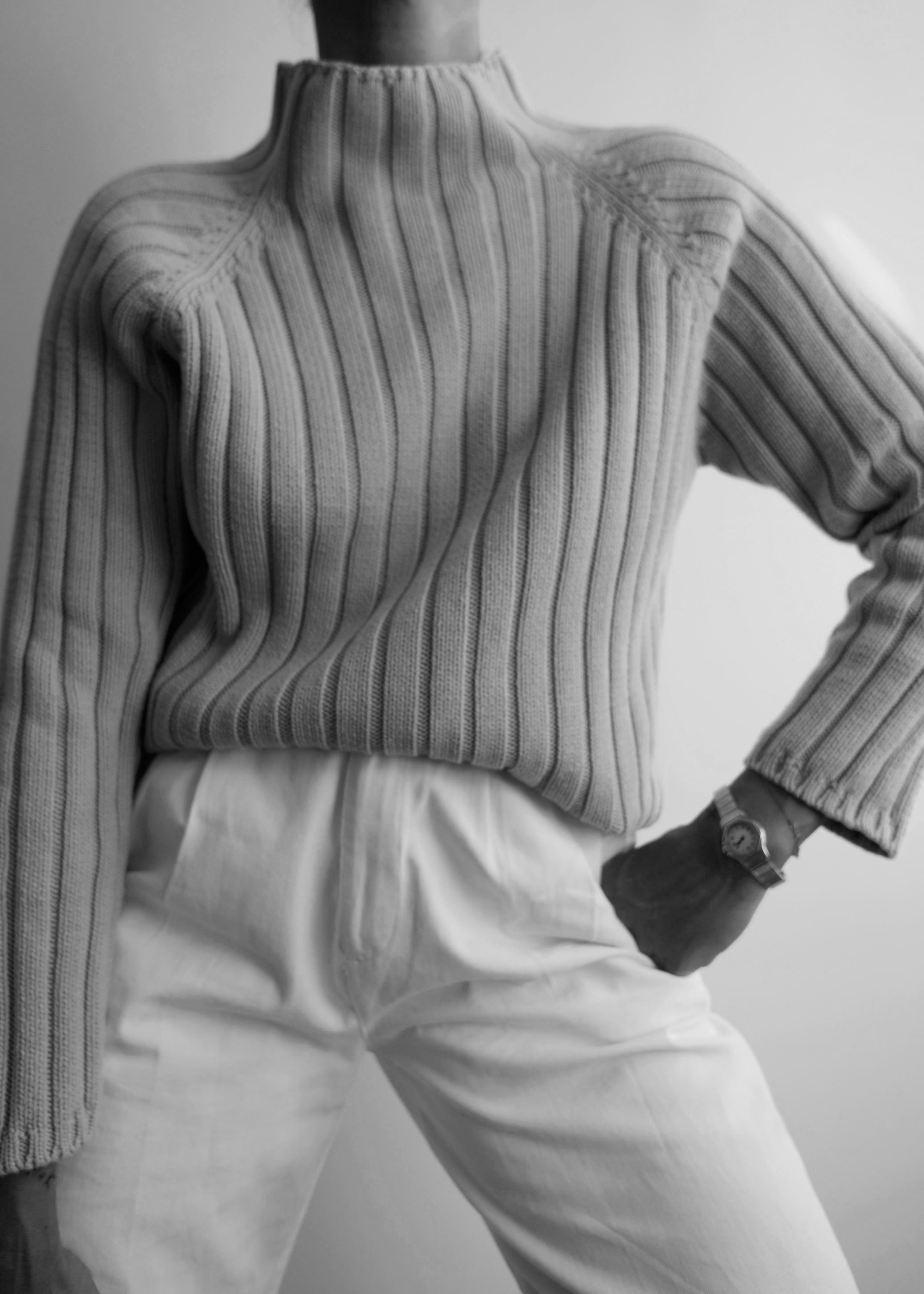 Vintage Pistachio mock neck chunky 100 % cotton Knit