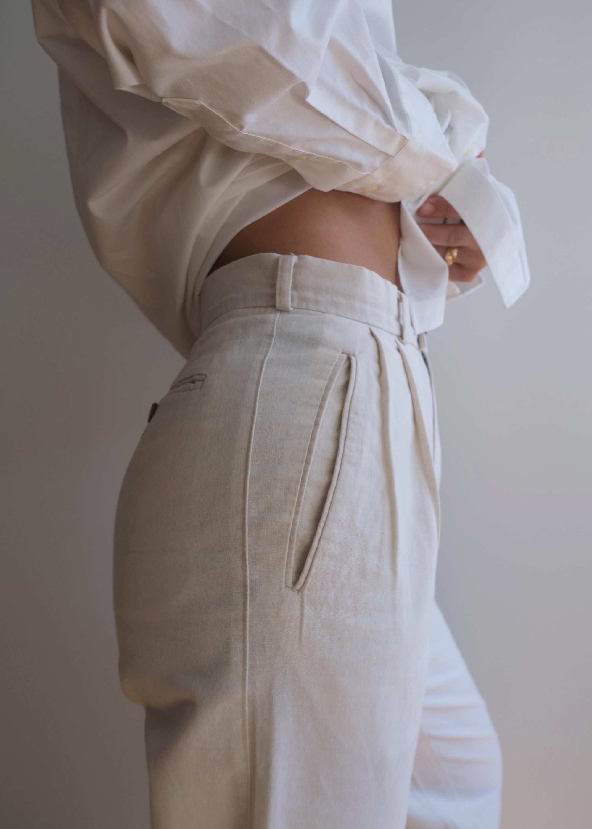 Vintage capri Chino style trousers- size S-M