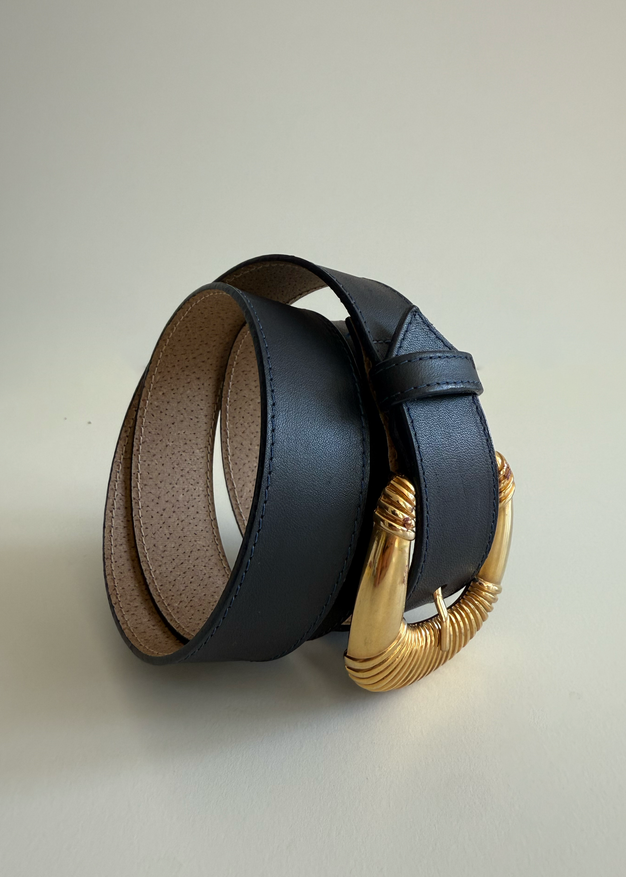 Iconic Vintage genuine Leather Sculptural Buckle Belt