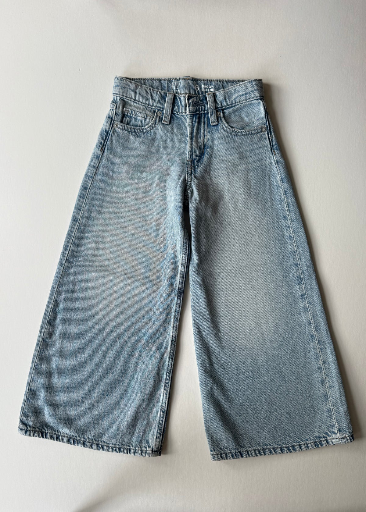 GAP Balloon Jeans Kids Size 6