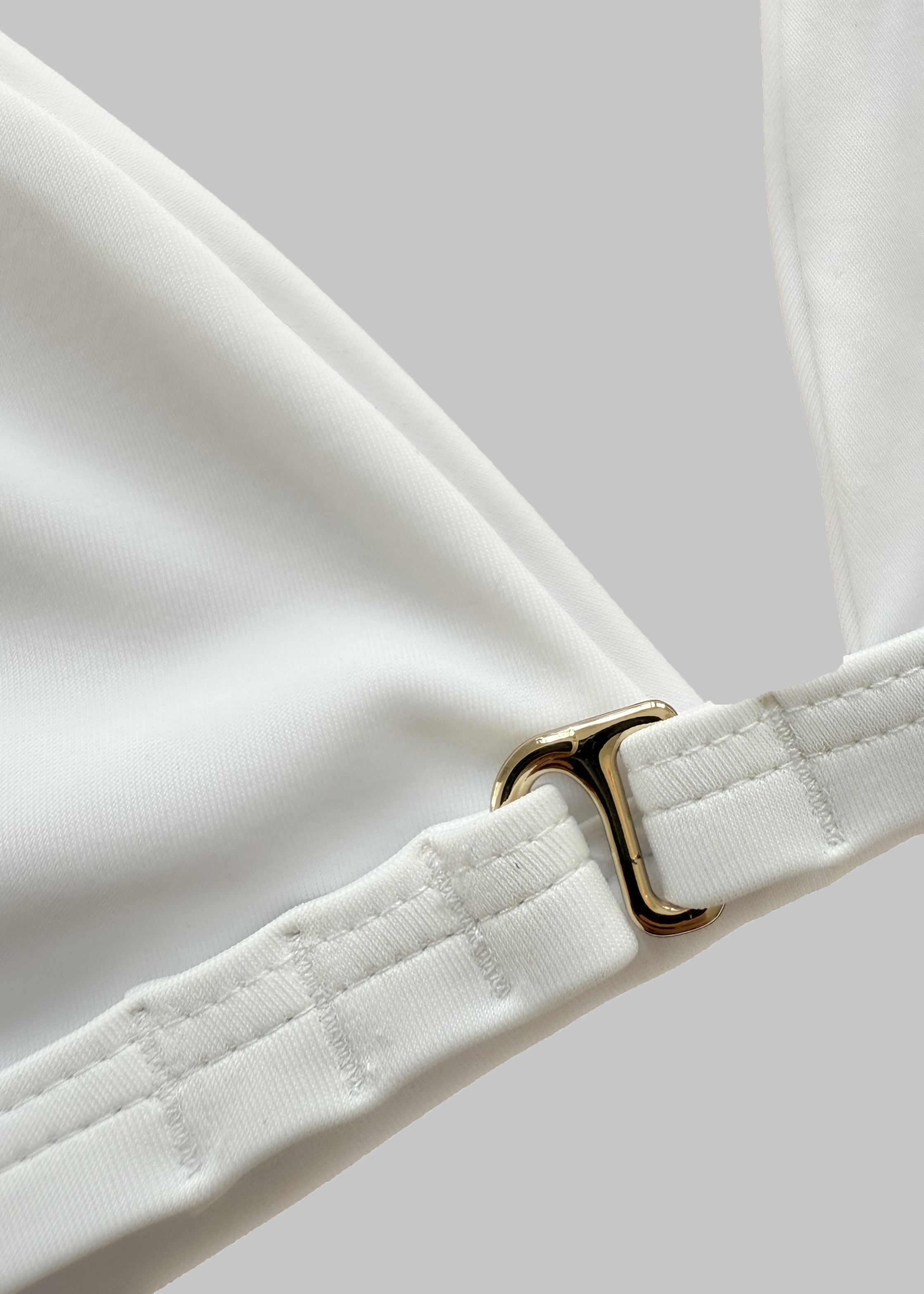 Haut de bikini triangle ajustable à franges