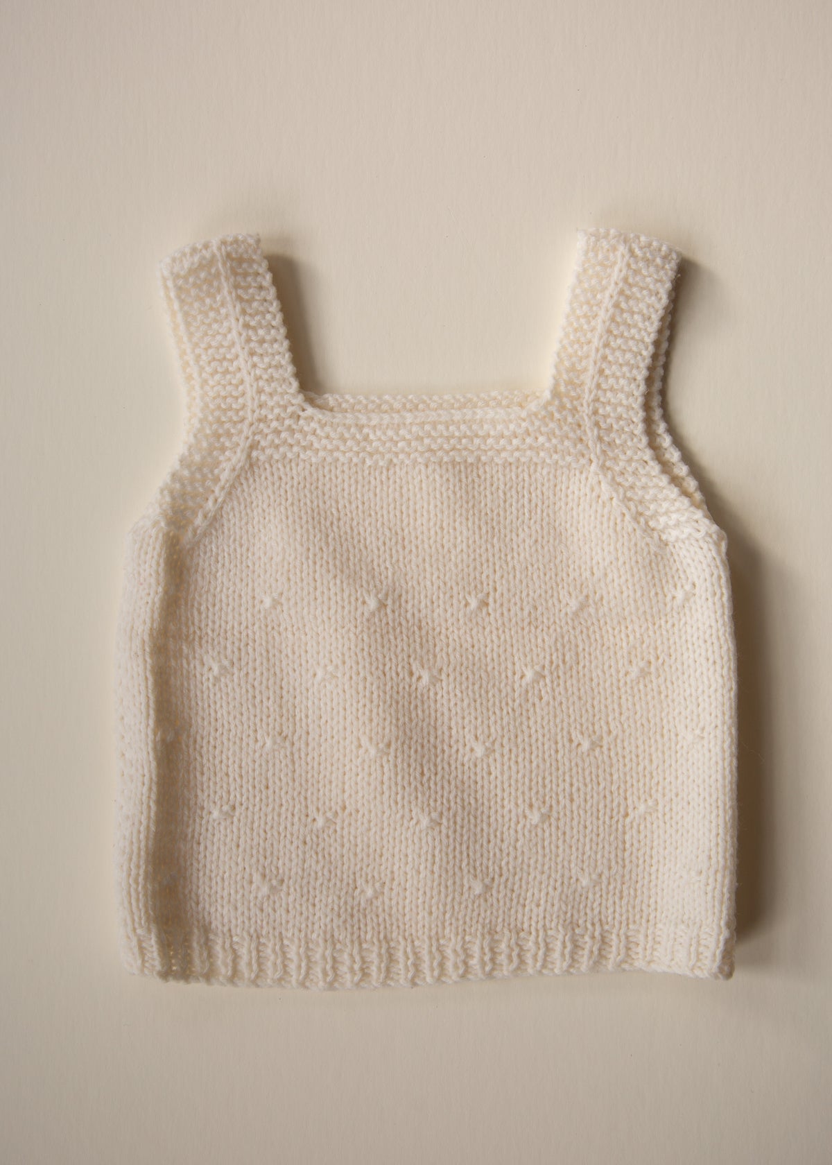 Débardeur pour bébé tricoté à la main vintage — 3 mois