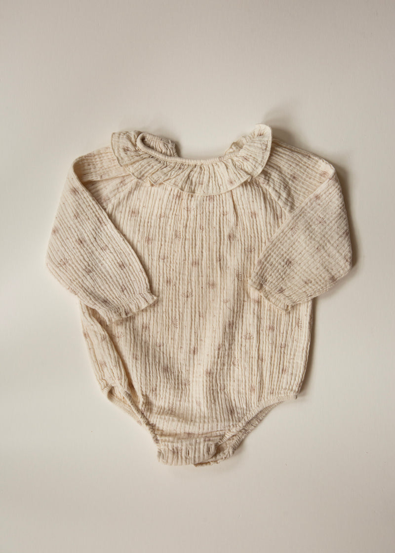 Floral Muslin Ruffle Baby Bodysuit — 12–18 Months