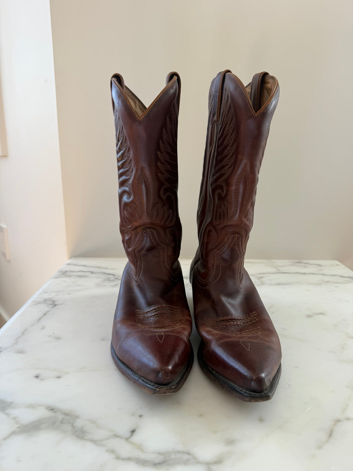 Original front view of Boulet western boots