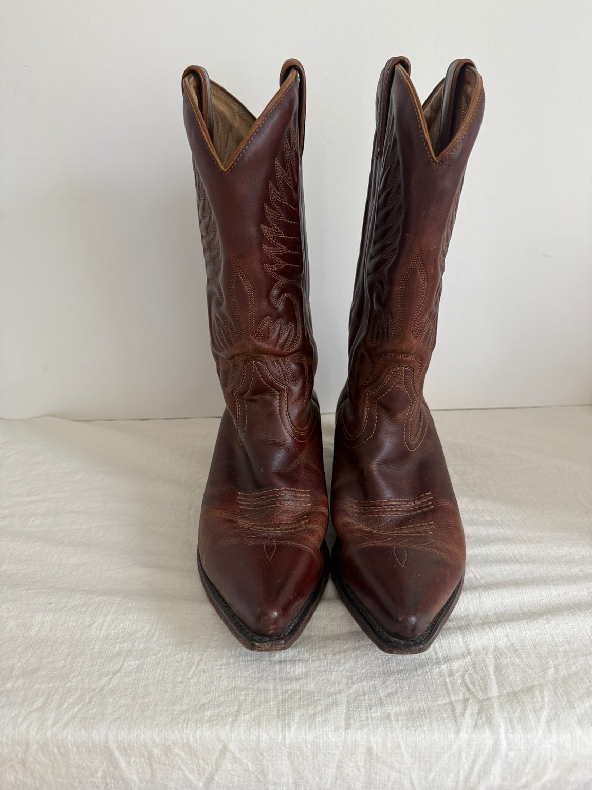 Original photo 2 of vintage Boulet brown leather western boots